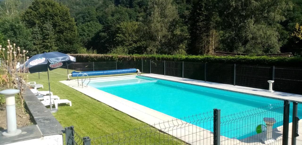 Auberge Le Vieux Moulin Poupehan Εξωτερικό φωτογραφία